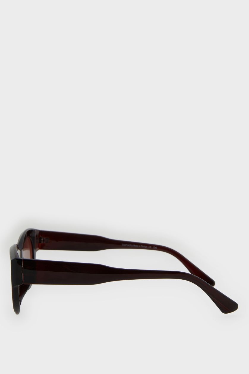 Kadın Koyu Kahve Kadın Oval Koyu Kahve Plastik Çerçeve Koyu Kahve Cam UV Güneş Gözlüğü