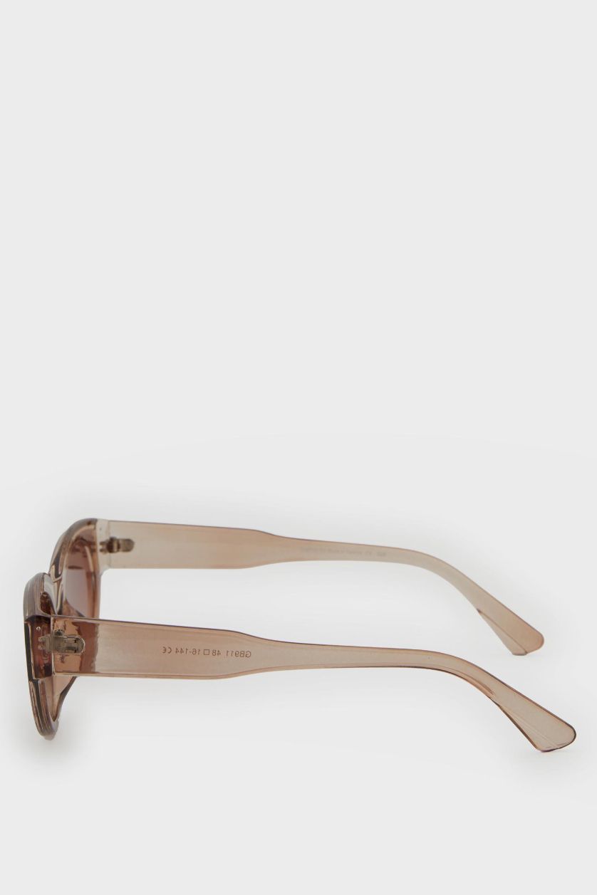 Woman Light Brown Woman Round Sunglasses