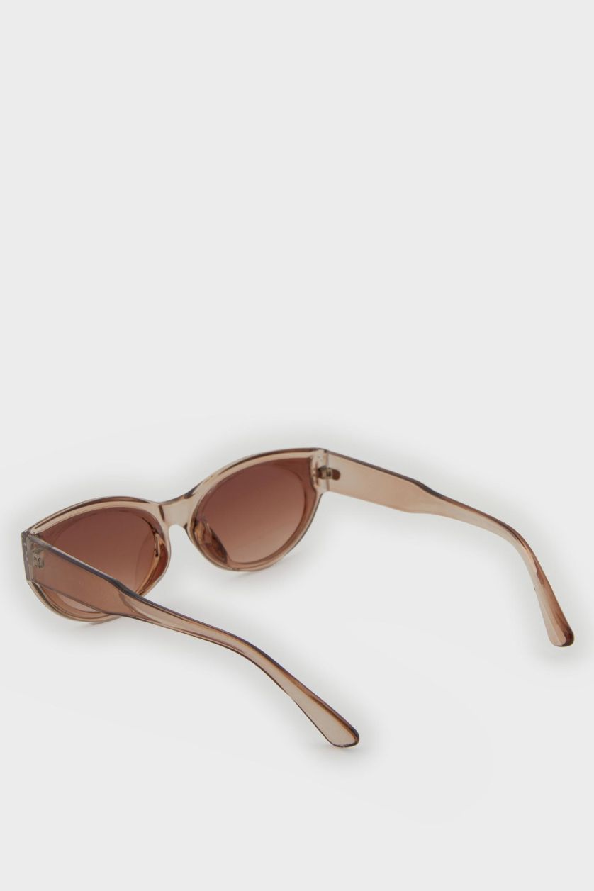 Woman Light Brown Woman Round Sunglasses