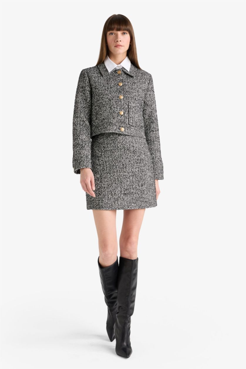 FEMME Noir Blazer tweed courte à col rond