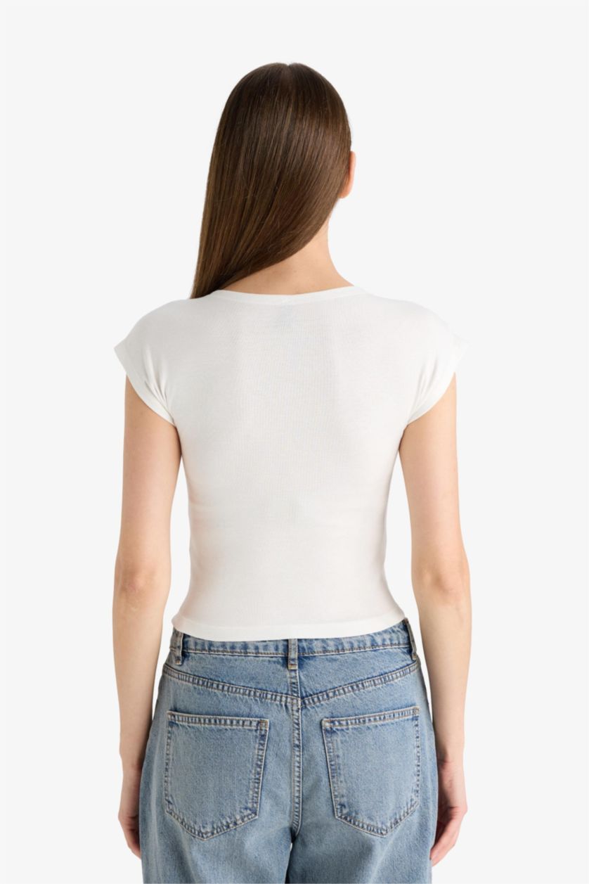 Kadın Ekru Slım Fıt Bisiklet Yaka Basıc Düz Modal Kısa Kollu Tişört