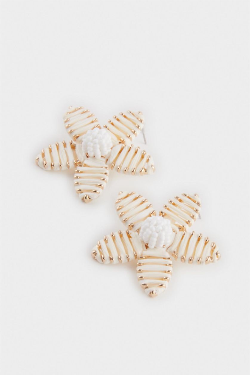 Woman Beige Woman Straw Detailed Flower Earrings