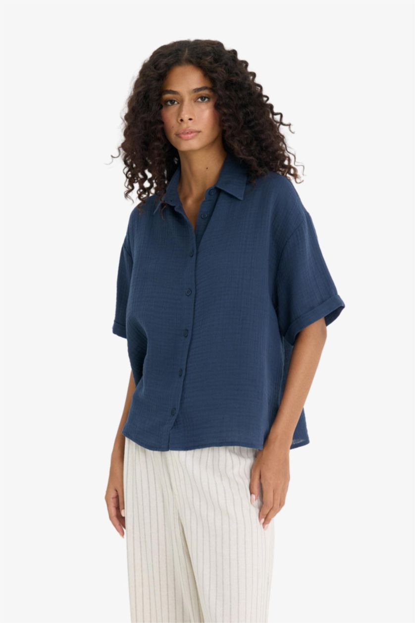 Kadın Açık Lacivert %100 Pamuk Regular Fıt Müslin Gömlek