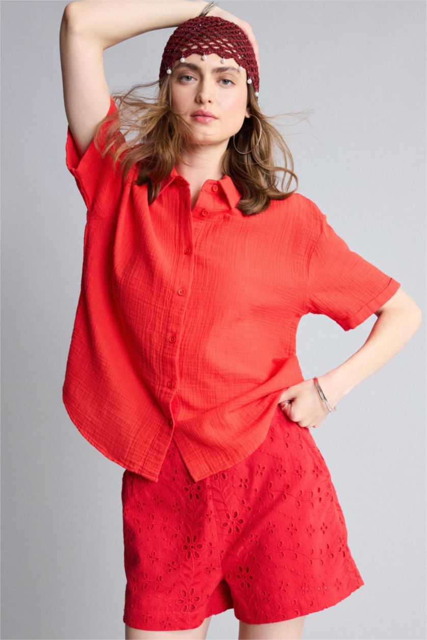 Women Red Regular Fit Muslin Short Sleeve Shirt