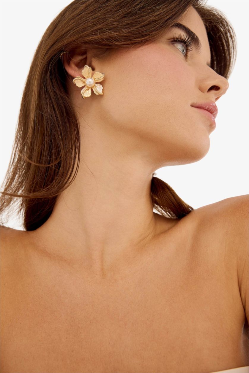 Kadın Altın Kadın Çiçekli Gold Küpe