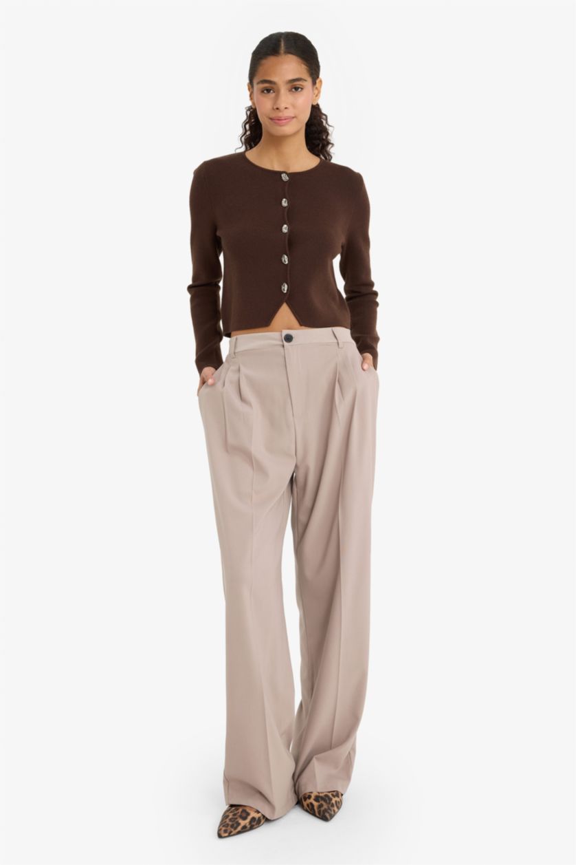 Женщины Коричневый Трикотажный кардиган с круглым вырезом, приталенный