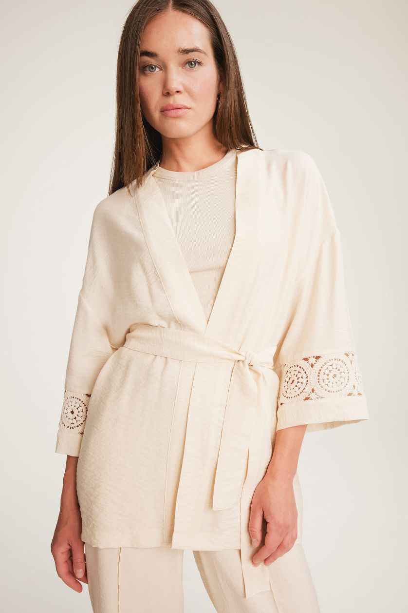 Kadın Kum Regular Fit Uzun Kollu Kuşaklı Kimono