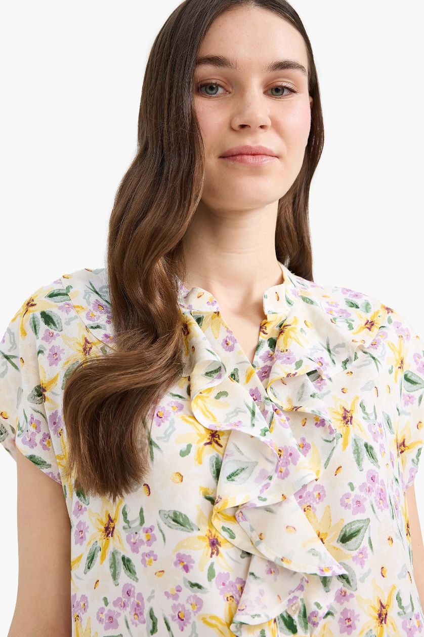 نساء أصفر قميص نص كم فلورال قصة عادية برقبة قميص