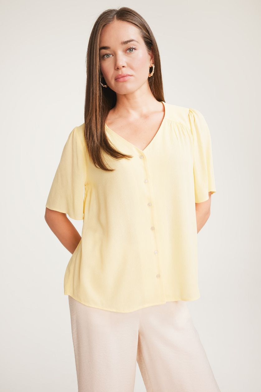 WOMAN Light Yellow Regular Fit V-Neck Crinkle Viscose Short Sleeve Shirt