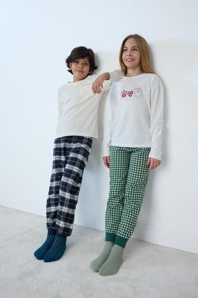 أولاد بيج فاتح سيت بجامة ولادي كاروهات فلانيل قصة عادية - قطعتين