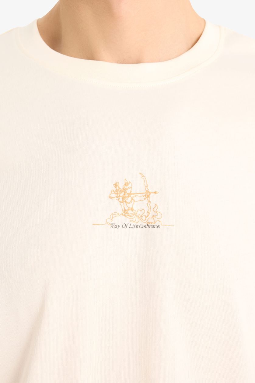 Erkek Ekru %100 Pamuk Boxy Fit Baskılı Tişört