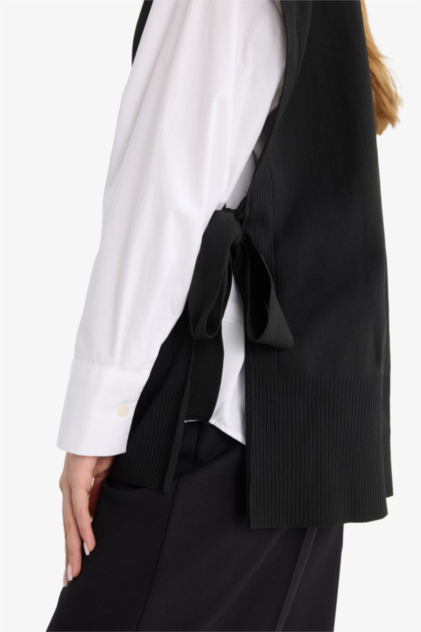 WOMAN Black V-Neck Knitwear Vest