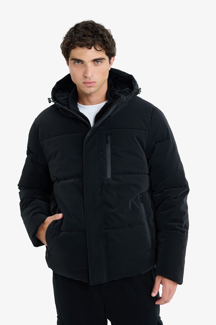 Erkek Siyah Su İtici Kapüşonlu Mont