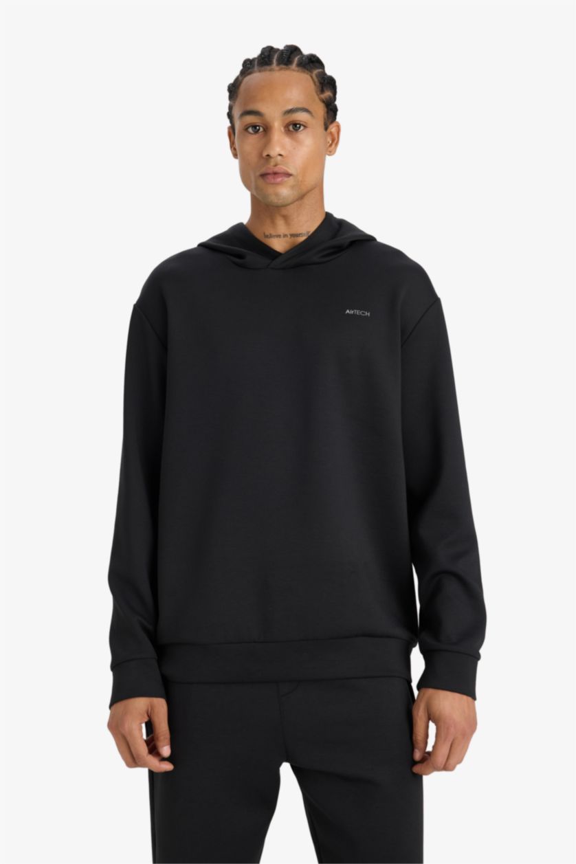 Ерлер қара стандарт пішім басып шығарылған бас киімді Свитер