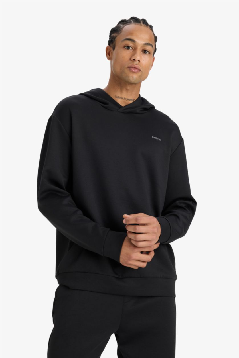 Ерлер қара стандарт пішім басып шығарылған бас киімді Свитер