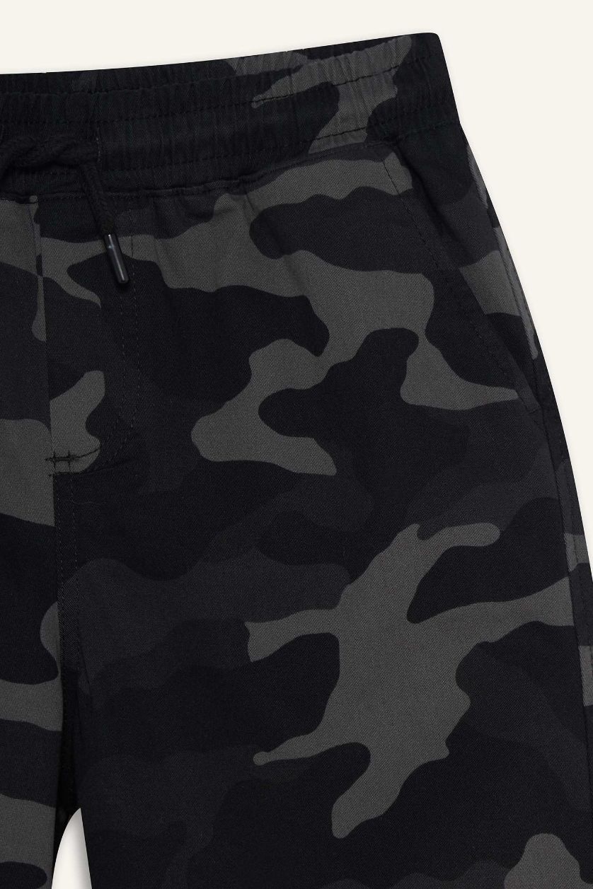 Erkek Çocuk - Genç Erkek Gri Kamuflaj Desenli Gabardin Şort Erkek Çocuk