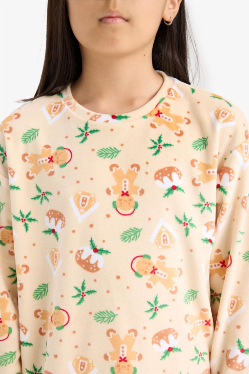 Kız Çocuk - Genç Kız Açık Bej Yılbaşı Temalı Pijama Takımı Kadife Uzun Kollu Üst Uzun Alt Kız Çocuk