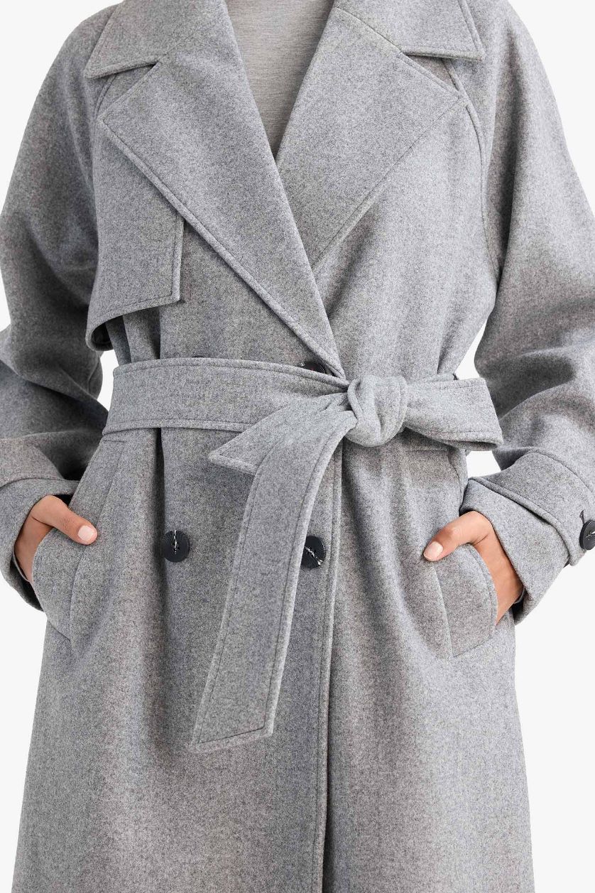 Woman Grey Regular Fit Button Down Cachet Long Coat