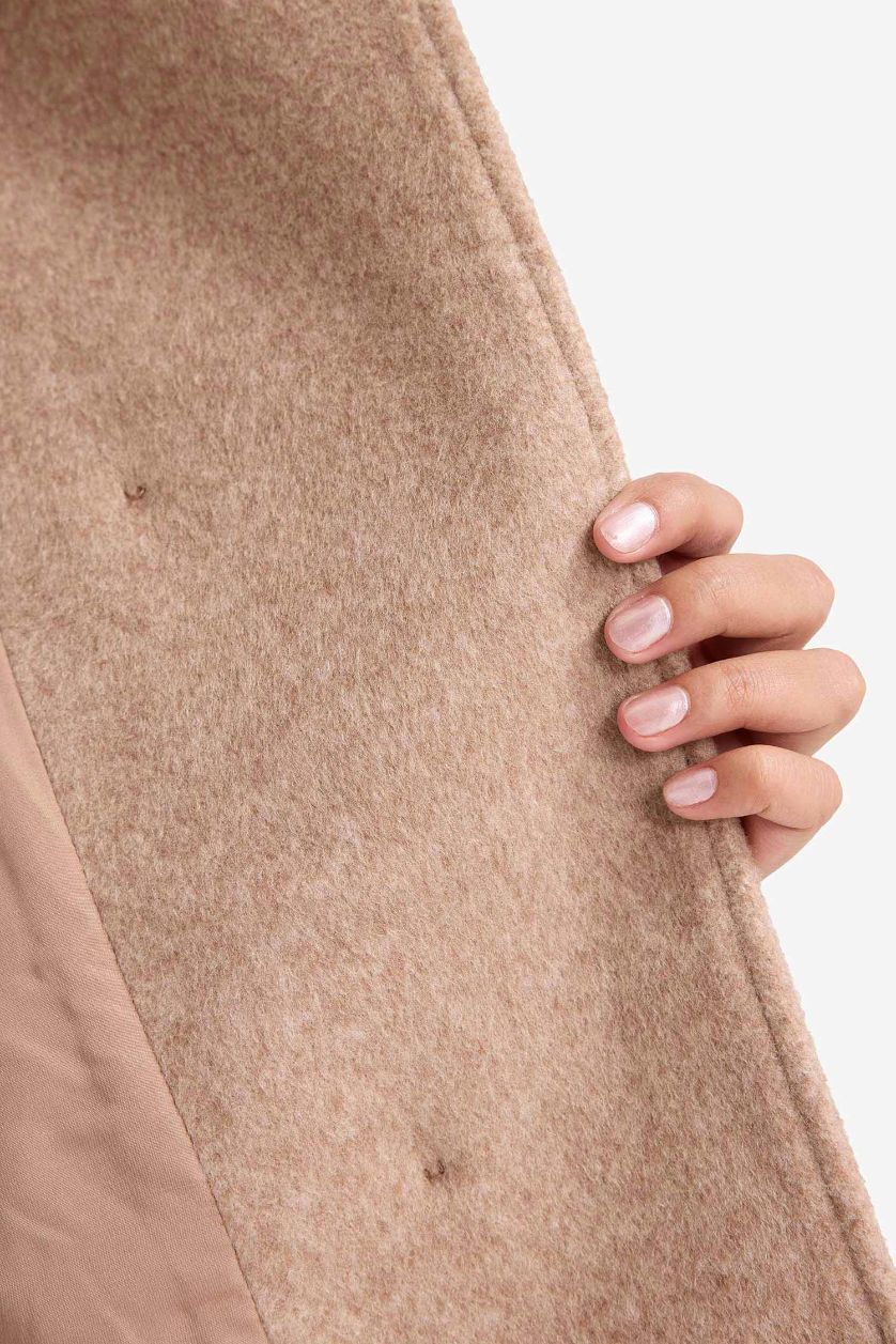 Woman Beige Regular Fit Buttoned with Removable Faux Fur collar Wool Coat