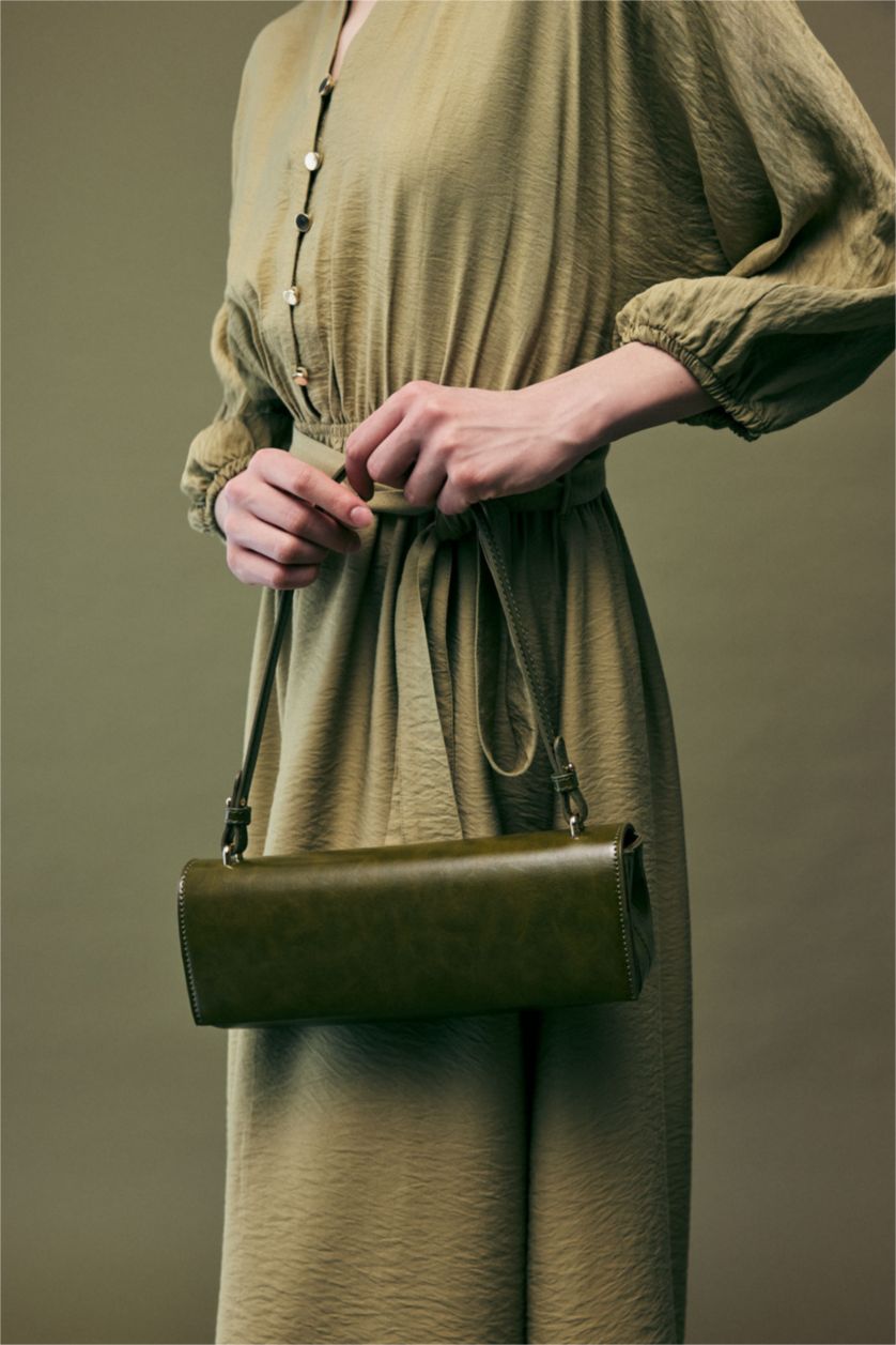 Kadın Açık Yeşil Suni Deri Baget Çanta