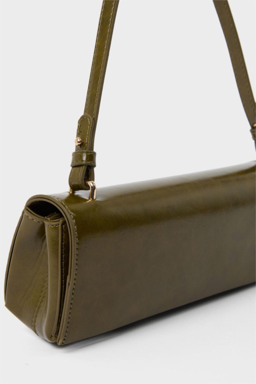 Kadın Açık Yeşil Suni Deri Baget Çanta