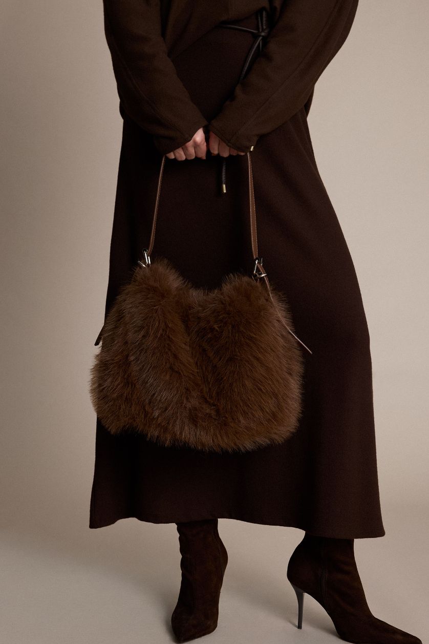 Kadın Koyu Kahve Kadın Pelüş Çapraz Çanta