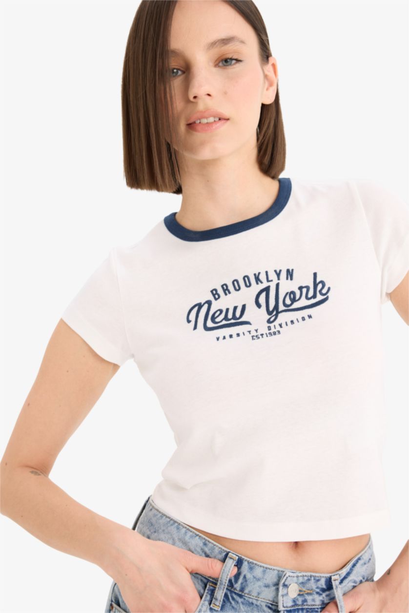 Woman White Fitted Printed Ribbed T-Shirt