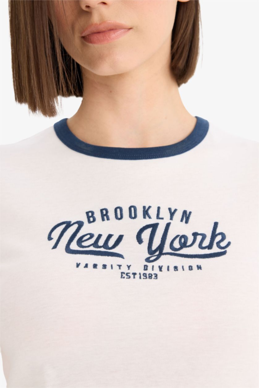 Woman White Fitted Printed Ribbed T-Shirt