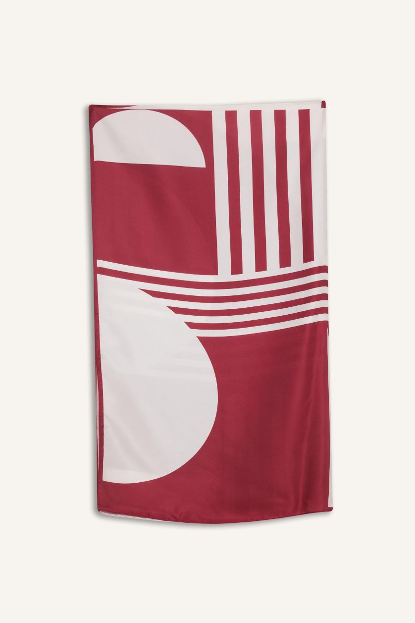 Kadın Kırmızı Desenli Saten Pareo