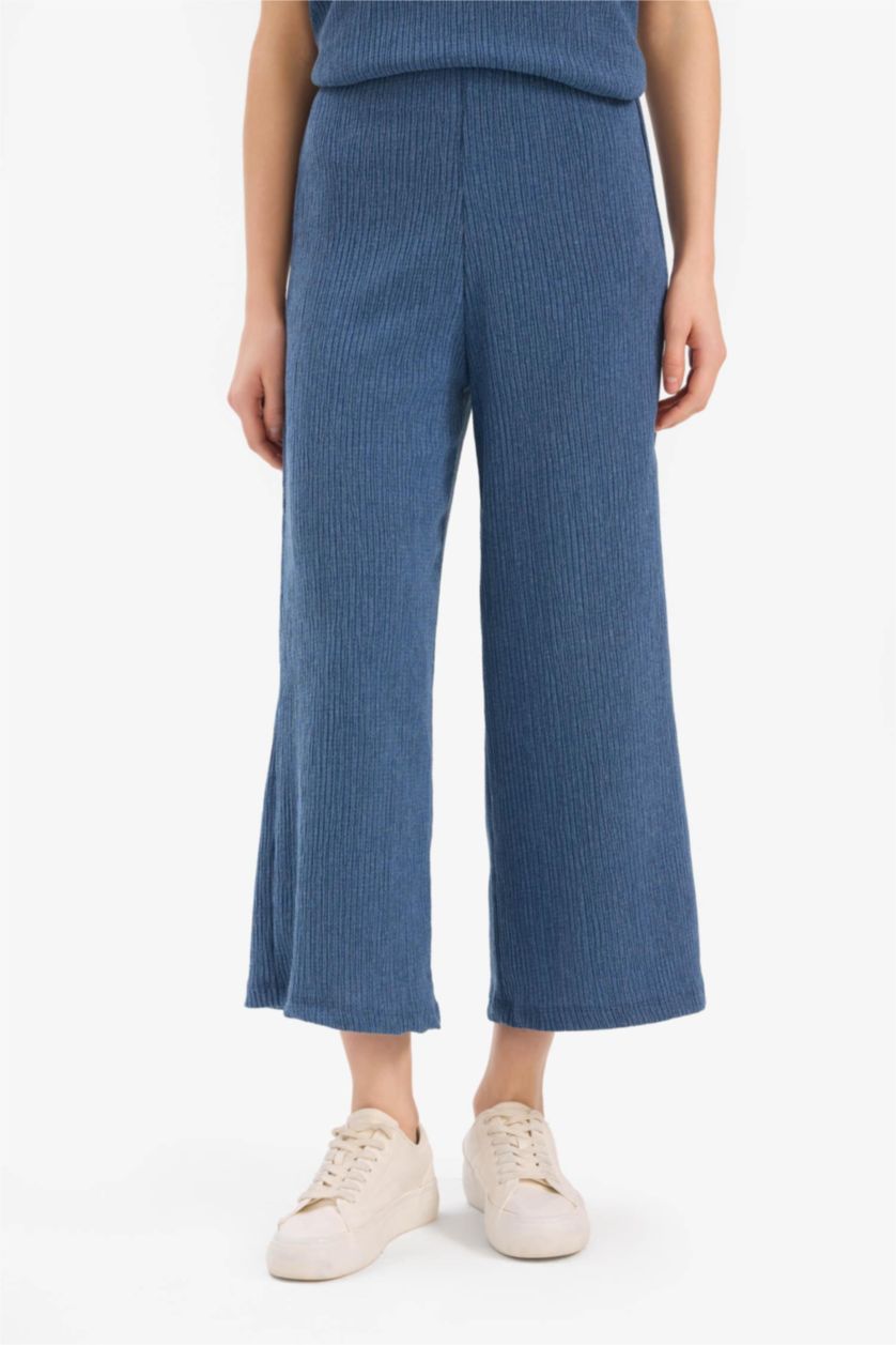 Kadın İndigo Regular Fit 2'li Bürümcük Takım Kısa Kollu Tişört Esnek Belli Kapri Alt