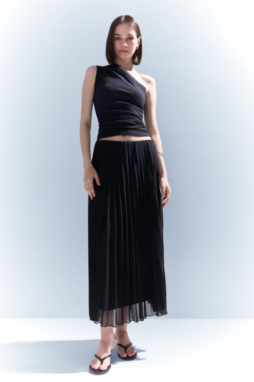 Kadın Siyah A Kesim Midi Etek