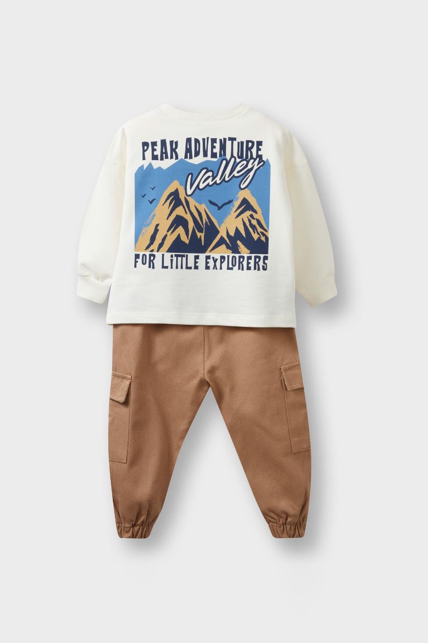 Erkek Bebek Ekru Erkek Bebek 2'li Takım Baskılı Sweatshirt Kargo Cepli Pantolon