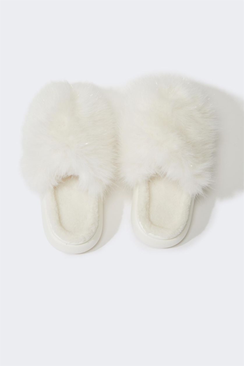 WOMAN White Woman Flat Sole Home Slippers