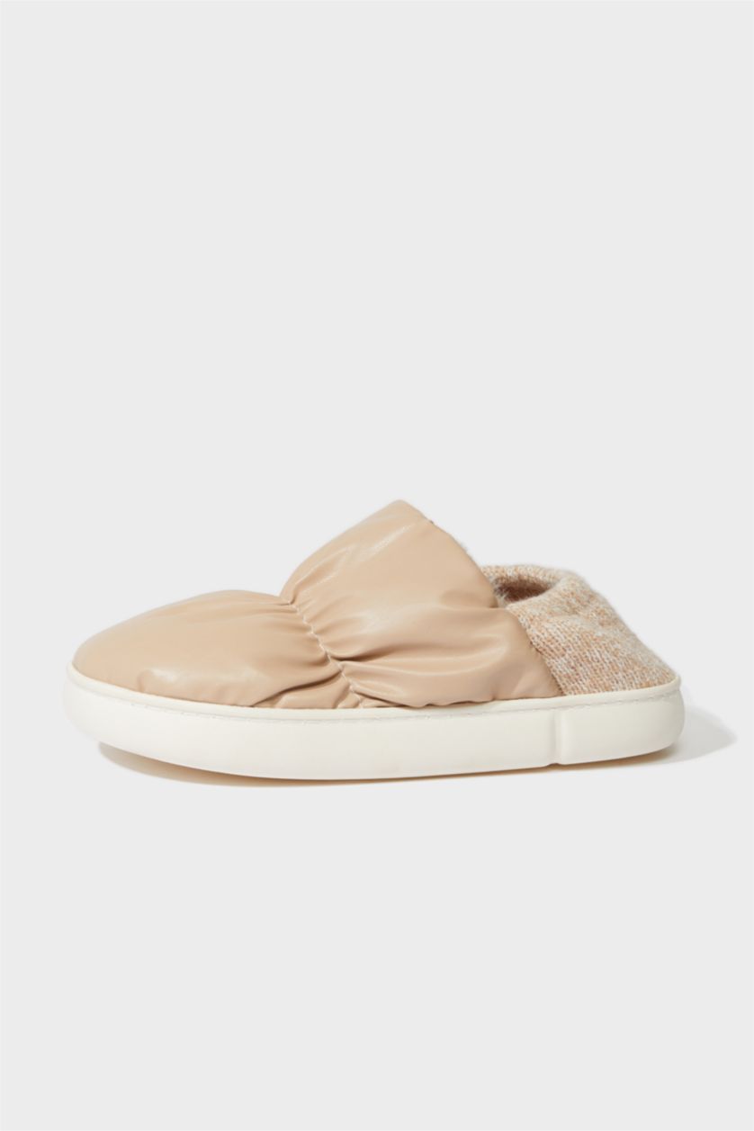 Әйелдерге ашық реңк Әйелдерге пандуф