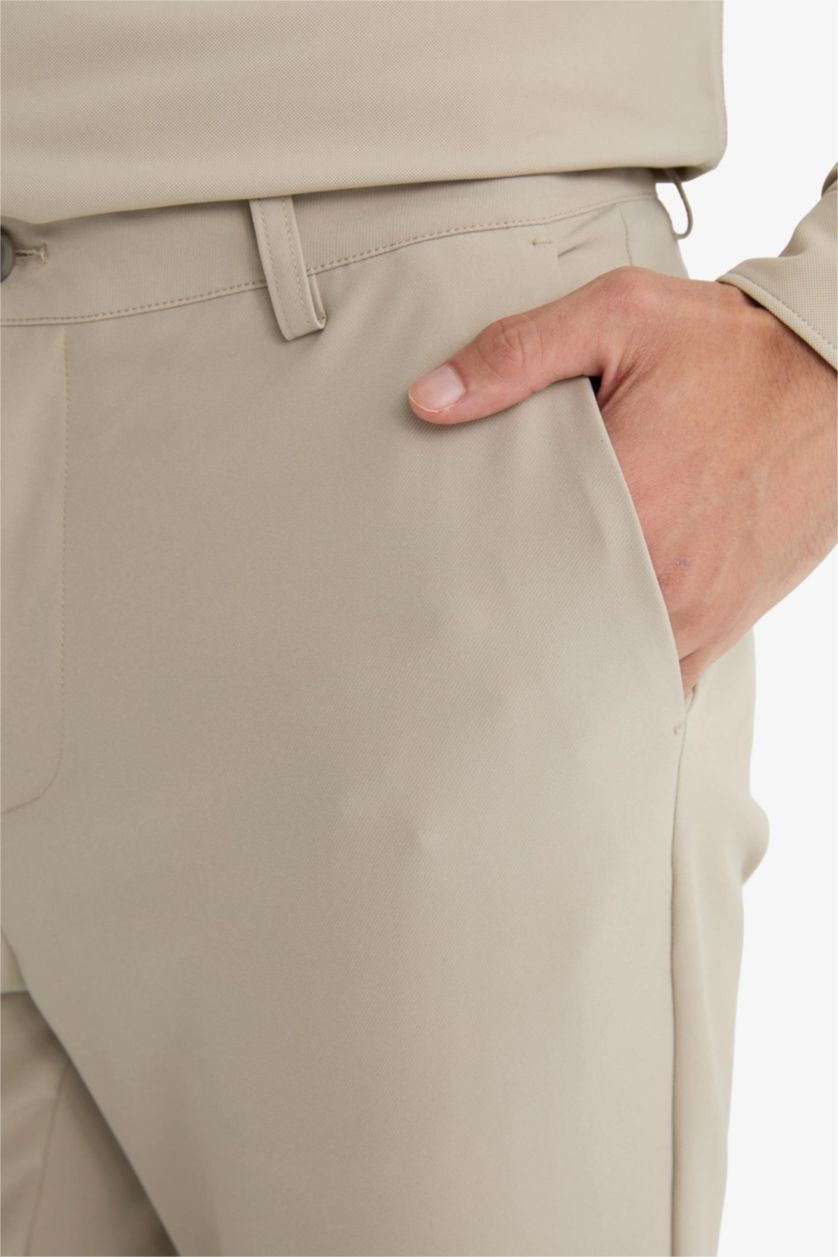 Мужчины Слоновая кость Зауженные брюки стандартного кроя