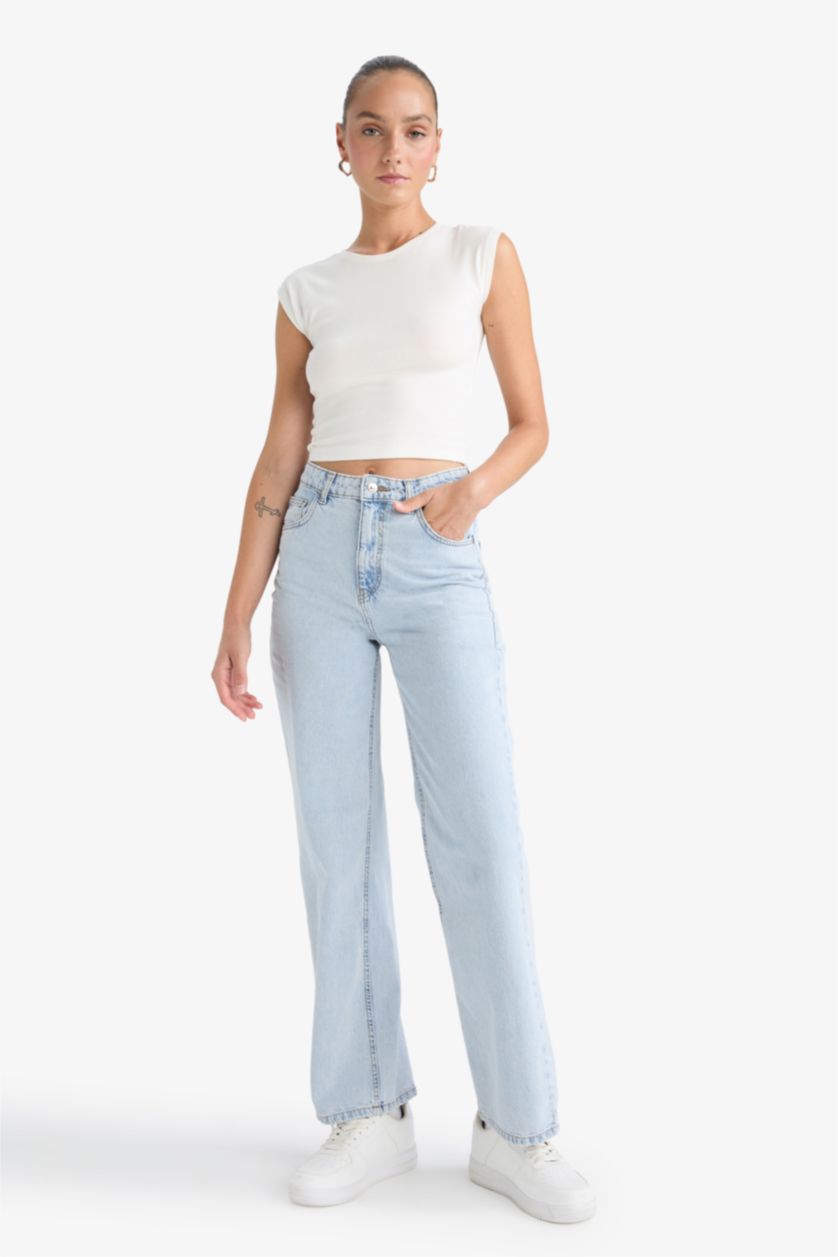 Woman Light Blue 90's Wide Leg High Waist Long Jeans