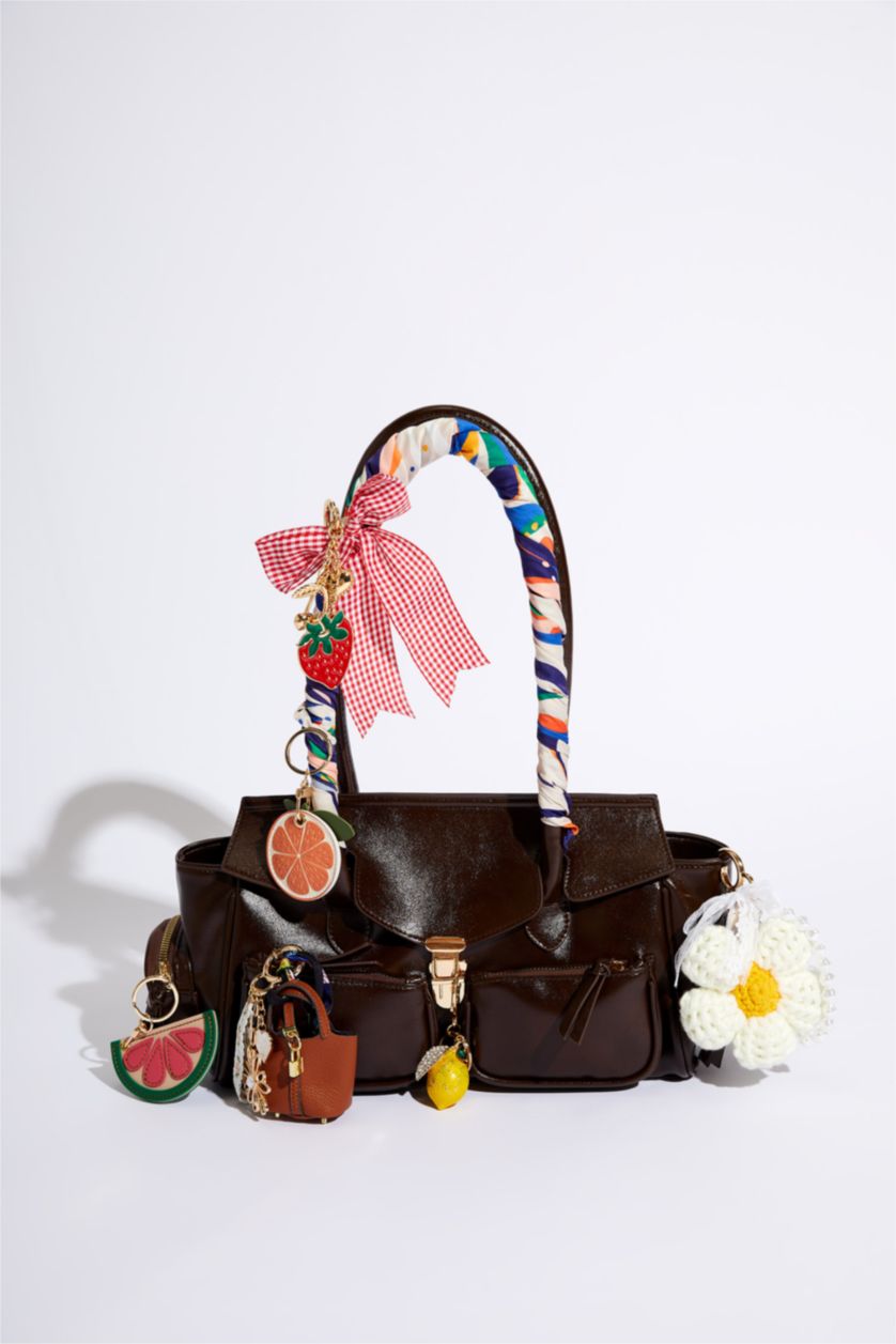 Женщины Красный Женский Брелок с Шармом в Виде Клубники и Красной Лентой