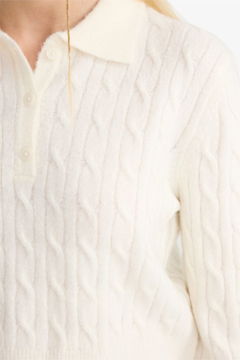 Kadın Ekru Slim Fit Dar Kesim Polo Yaka Kazak