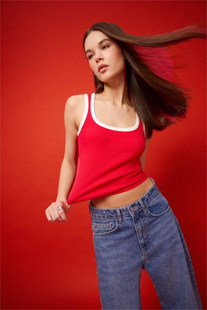 Kadın Kırmızı Fitted U Yaka Fitilli Kaşkorse Atlet