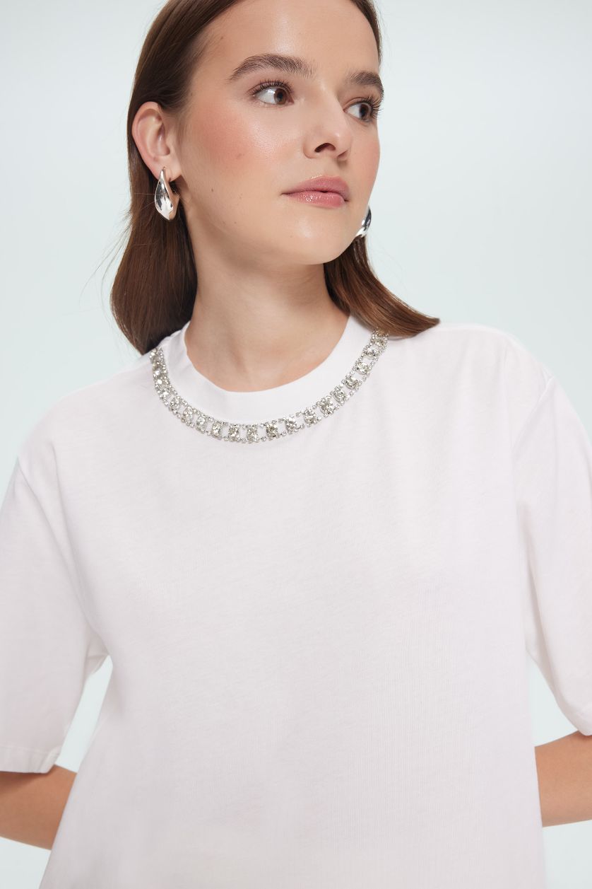 Woman Ecru Regular Fit Crew Neck Short Sleeve Tunic