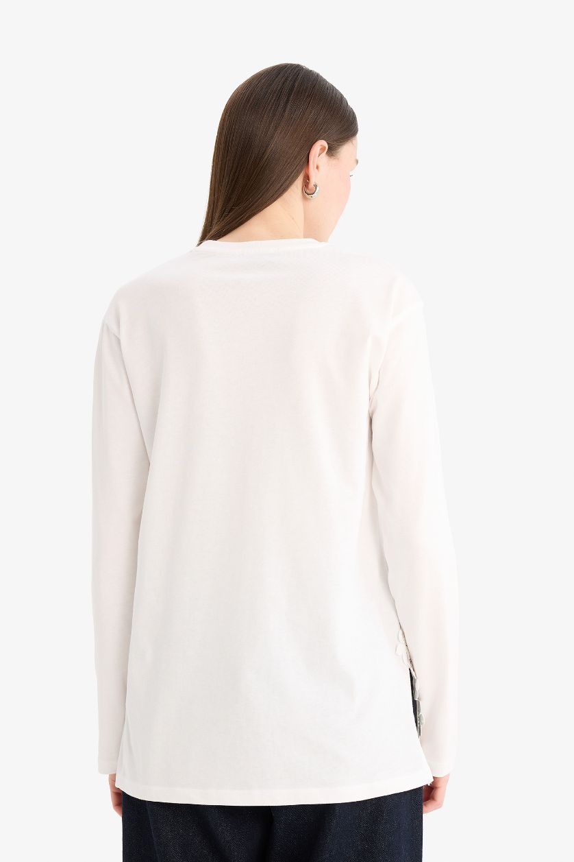 Woman Ecru Regular Fit Crew Neck Long Sleeve Tunic