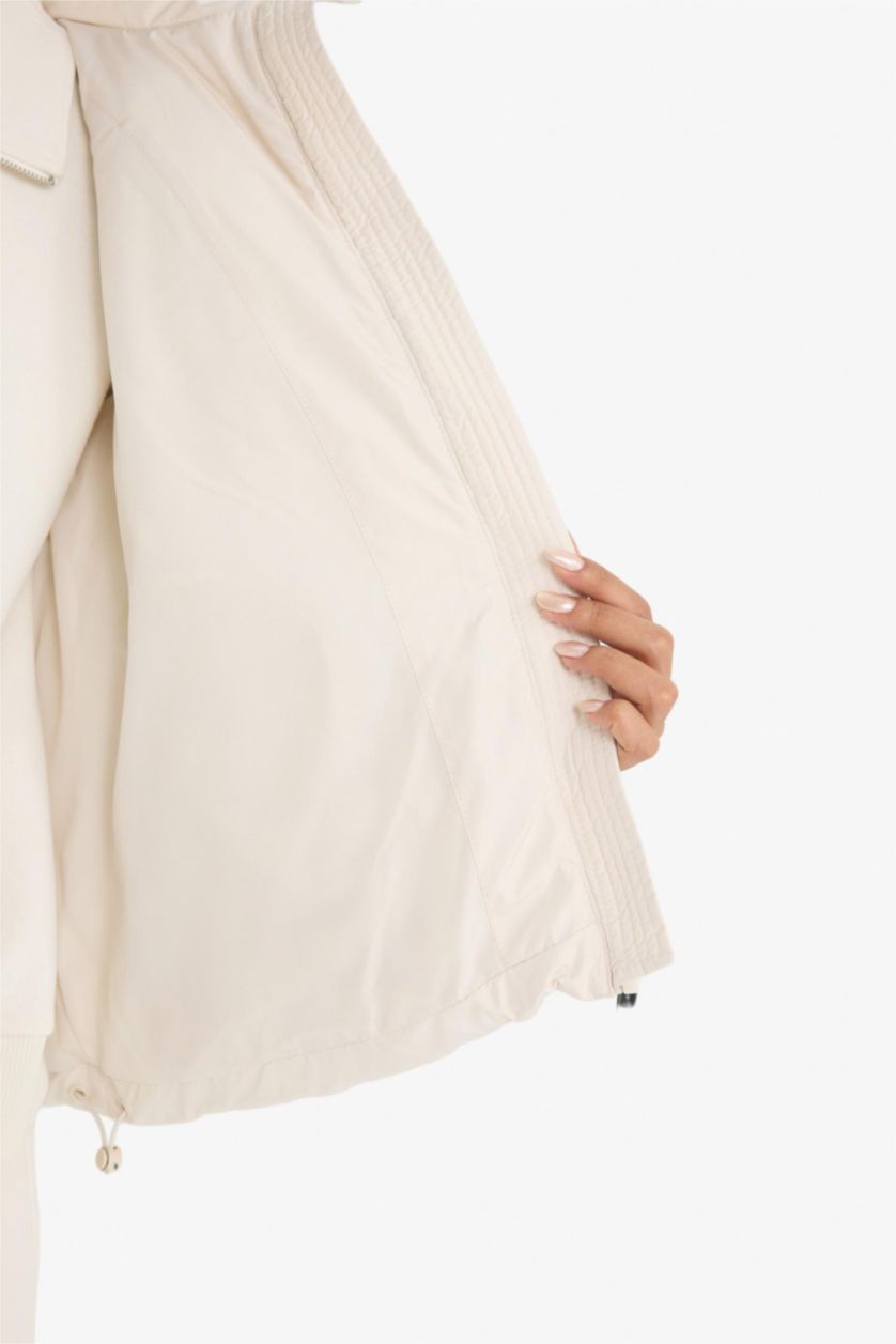 حريمي اللون الرملي جاكيت بامب قصة عادية بكابيشون