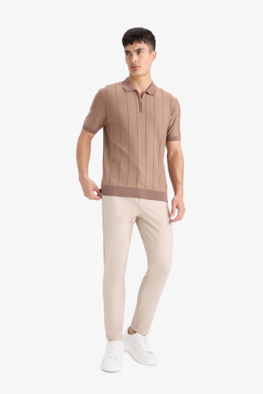 Man Brown Standard Fit Knit Short Sleeve Polo T-Shirt