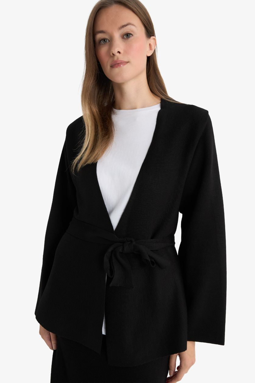 FEMME Noir Cardigan tricot à col en V Coupe ajustée