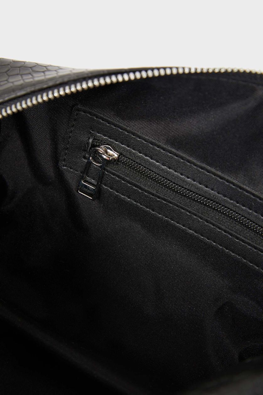 Erkek Siyah AtolyeWolf x DeFacto Erkek Kroko Desenli Suni Deri El Çantası