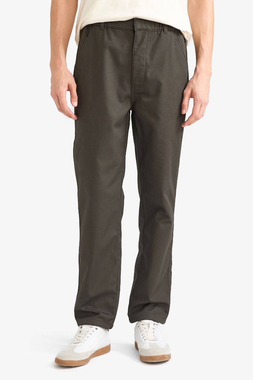 Мужчины Хаки Брюки Jogger Fit с карманами