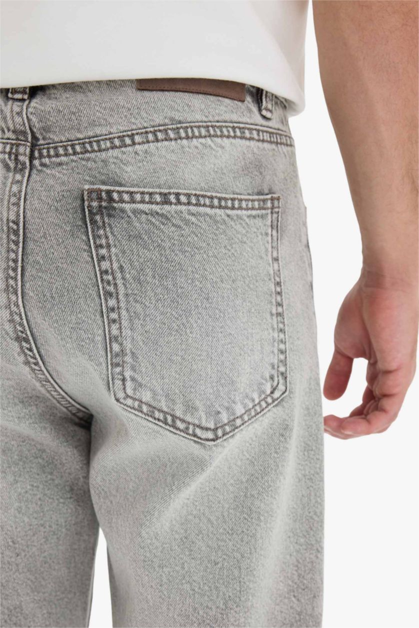 MAN Grey 90's Slim Fit Skinny Leg Jeans