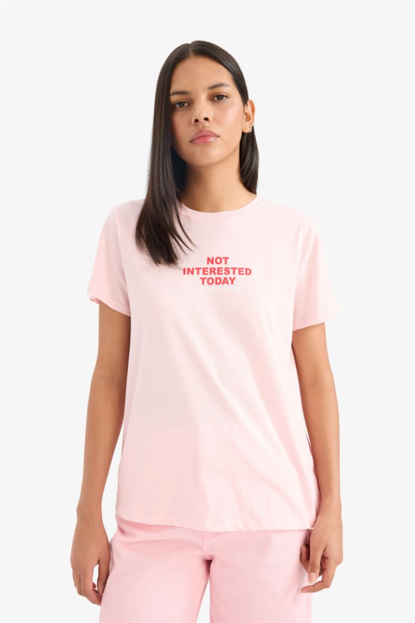 Kadın Açık Pembe %100 Pamuk Relax Fıt Baskılı Penye Tişört