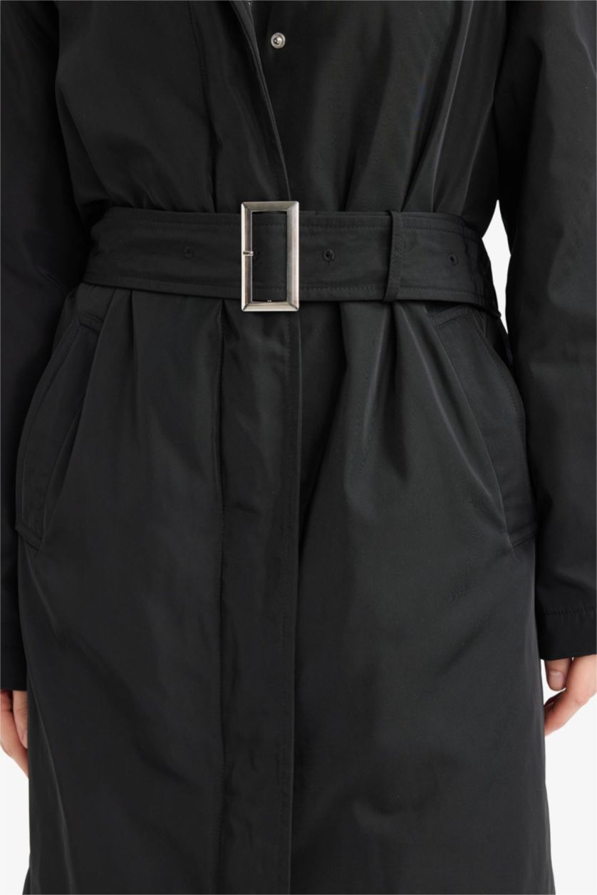 Woman Black Regular Fit Trenchcoat