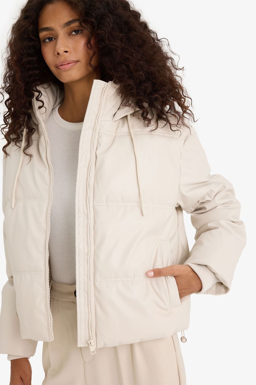 Woman Ecru Regular Fit Hooded Fleece Lined Faux Leather Jacket